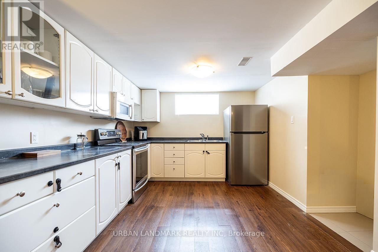 140 Riveredge Drive, Georgina, Ontario  L4P 2P3 - Photo 21 - N12999498