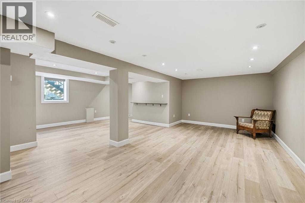 2330 Alma Dale Avenue, Burlington, Ontario  L7P 1S3 - Photo 33 - 40821008