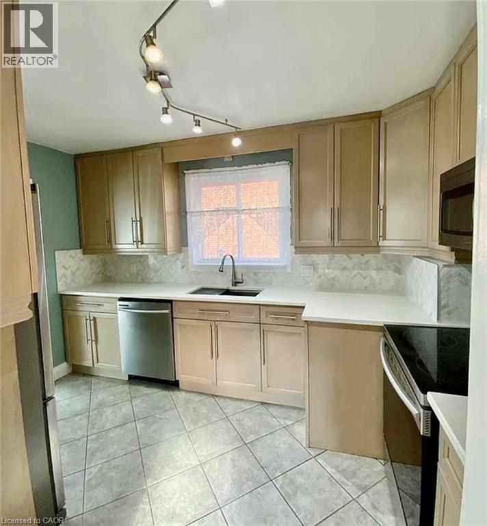 7016 Hagar Avenue Unit# Upper, Niagara Falls, Ontario  L2G 5M9 - Photo 2 - 40820899