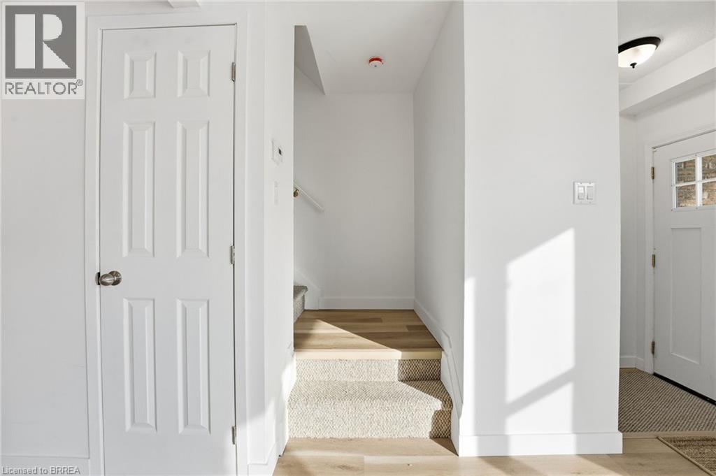 35 Oakhill Drive Unit# 20c, Brantford, Ontario  N3T 1R1 - Photo 18 - 40817512