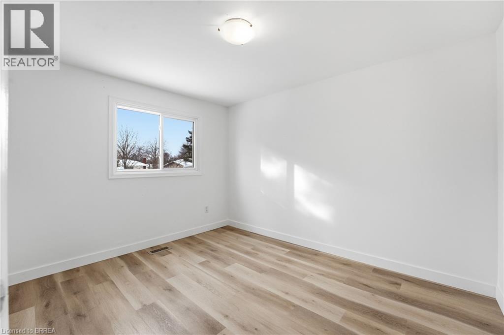 35 Oakhill Drive Unit# 20c, Brantford, Ontario  N3T 1R1 - Photo 21 - 40817512