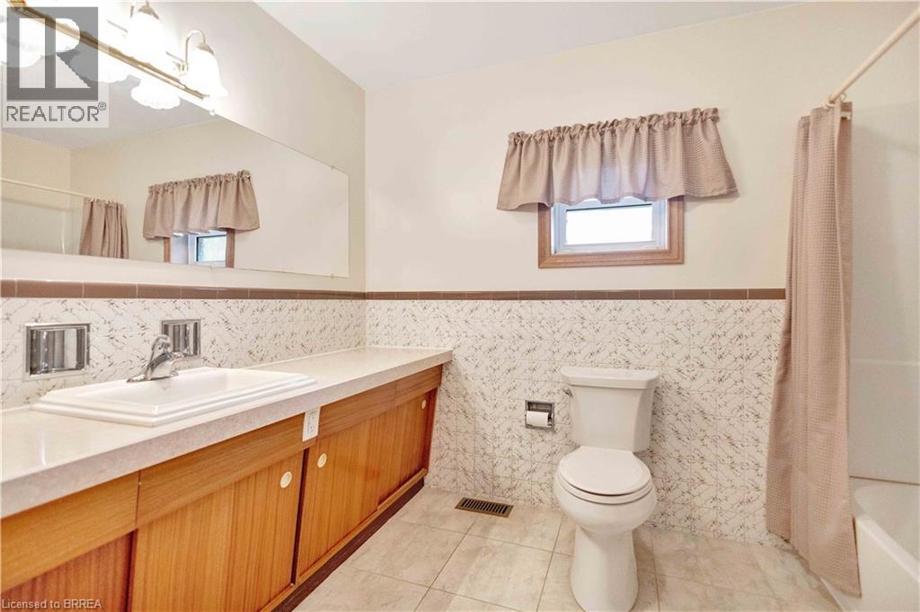 266 No 6 School Road, Brantford, Ontario  N3T 5L9 - Photo 18 - 40819957