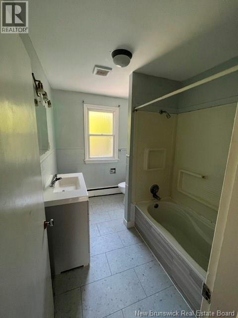 324-326 Douglas Avenue, Saint John, New Brunswick  E2K 1E7 - Photo 9 - NB136834
