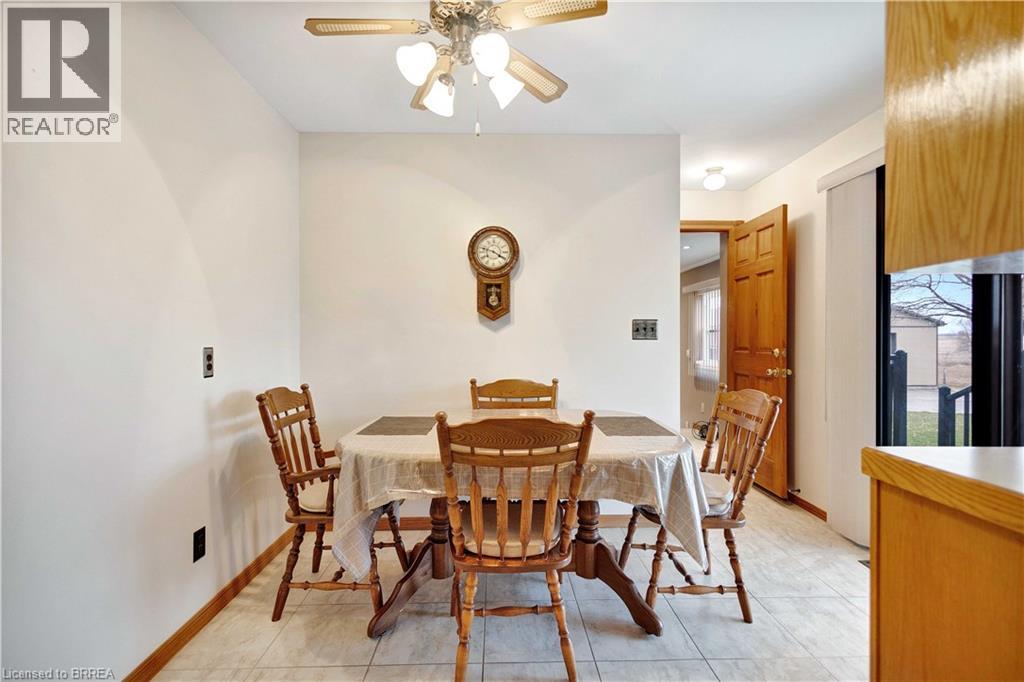 266 No 6 School Road, Brantford, Ontario  N3T 5L9 - Photo 12 - 40819957