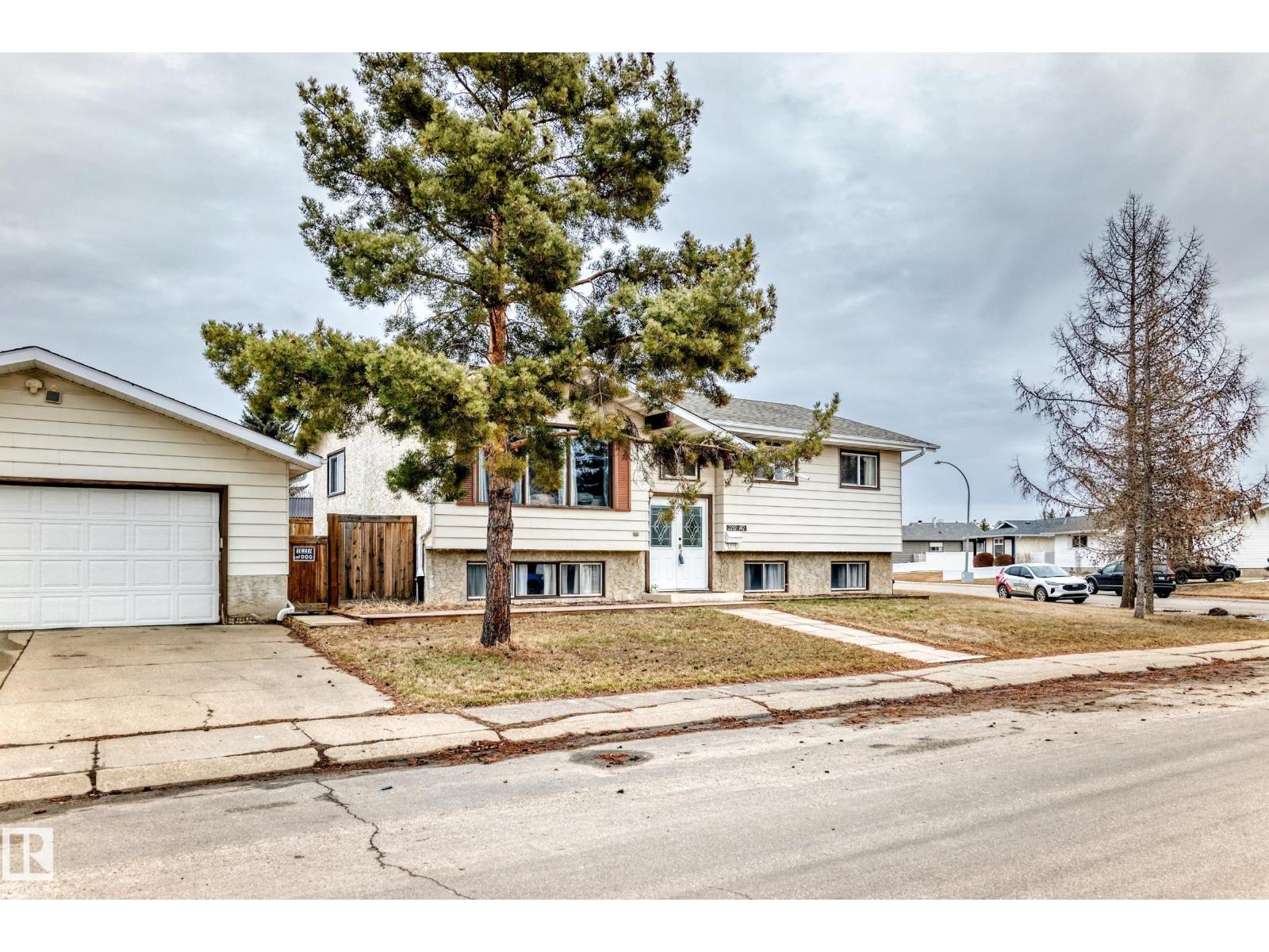 2212 142 Av Nw, Edmonton, Alberta  T5Y 1E6 - Photo 59 - E4482323