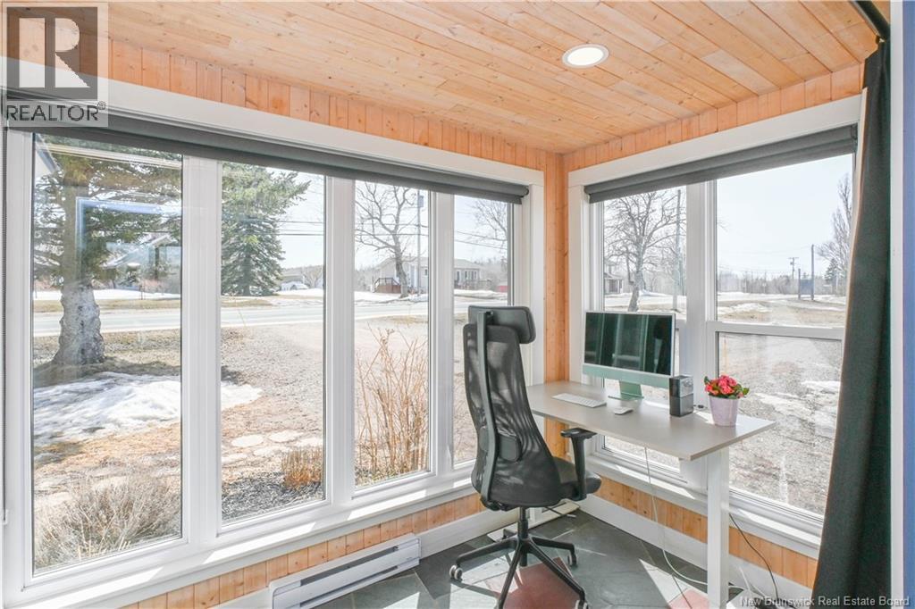 725 Saint-Pierre O. Boulevard, Caraquet, New Brunswick  E1W 1A1 - Photo 34 - NB137291