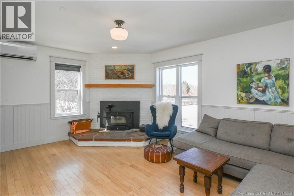 725 Saint-Pierre O. Boulevard, Caraquet, New Brunswick  E1W 1A1 - Photo 30 - NB137291