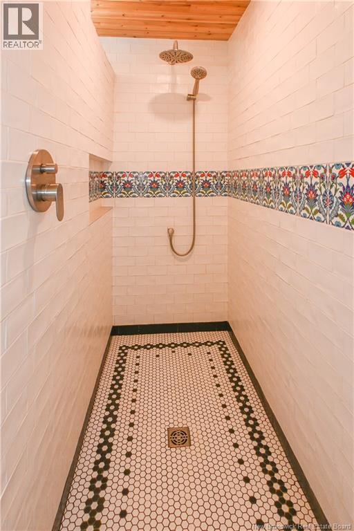 725 Saint-Pierre O. Boulevard, Caraquet, New Brunswick  E1W 1A1 - Photo 50 - NB137291