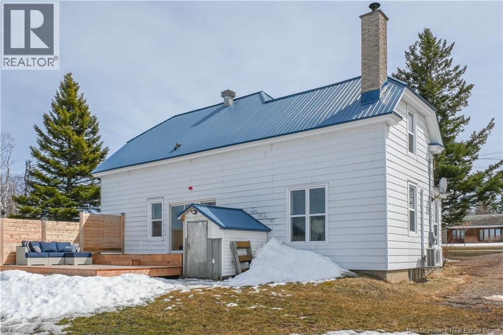 725 Saint-Pierre O. Boulevard, Caraquet, New Brunswick  E1W 1A1 - Photo 9 - NB137291