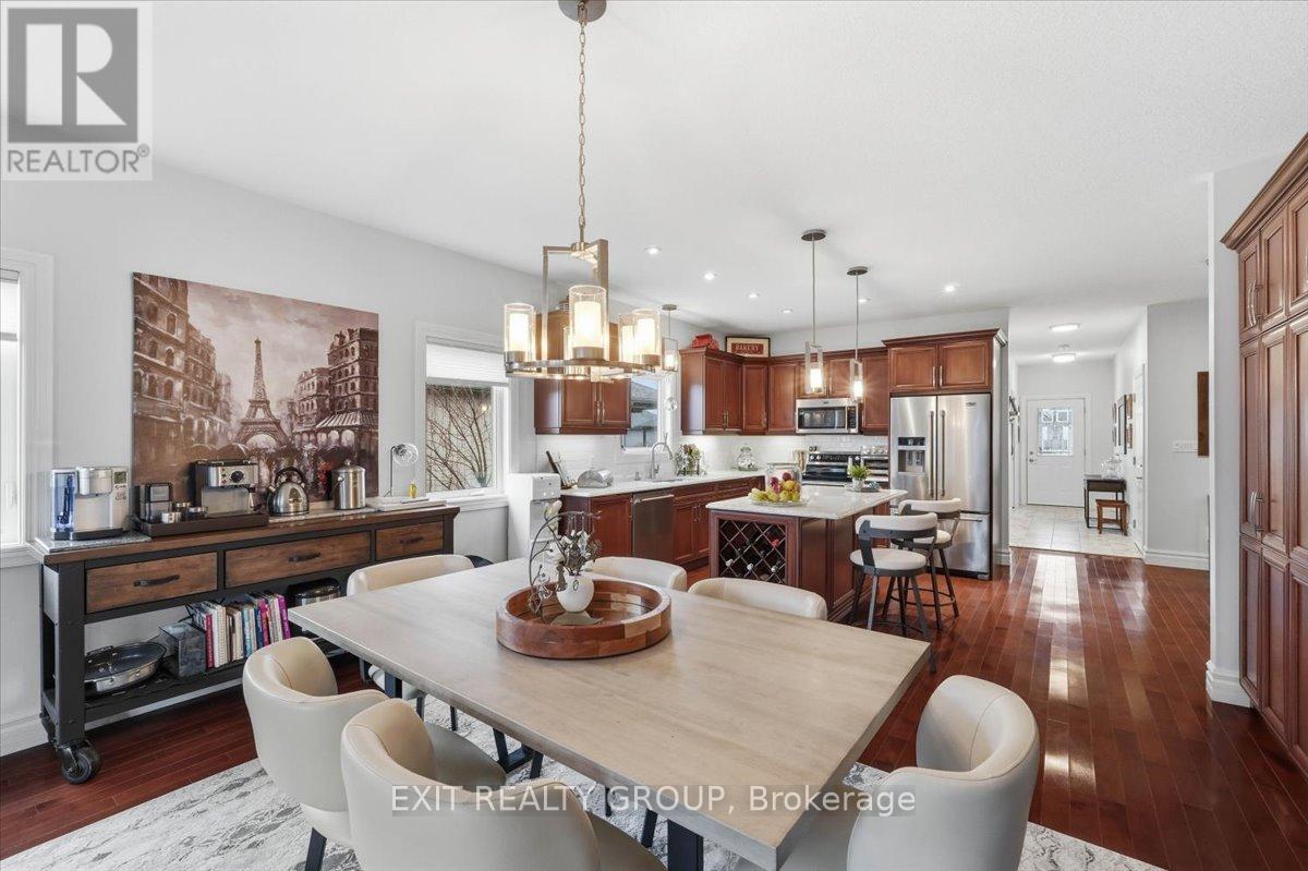 12 Dorchester Drive, Prince Edward County, Ontario  K0K 3L0 - Photo 22 - X13002416