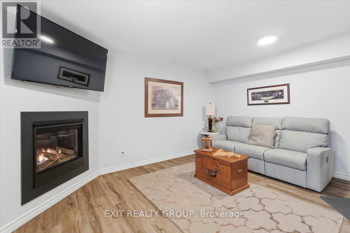 12 Dorchester Drive, Prince Edward County, Ontario  K0K 3L0 - Photo 26 - X13002416