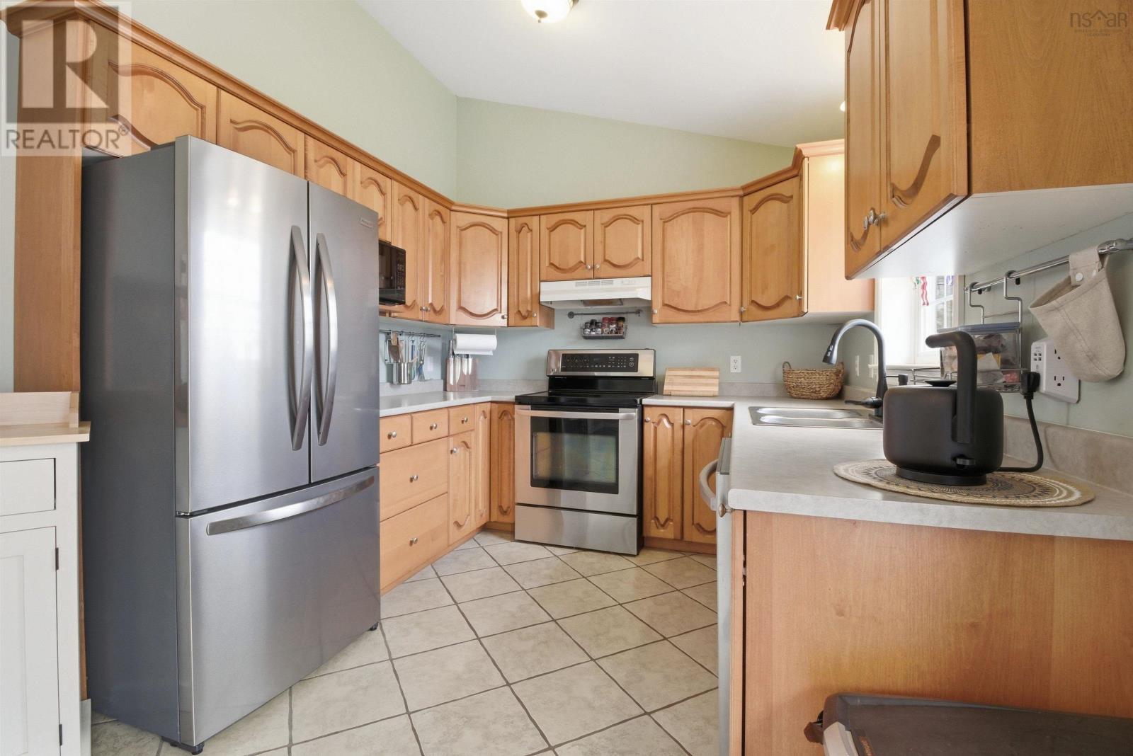 37 White Road, Enfield, Nova Scotia  B2T 1L4 - Photo 12 - 202607483