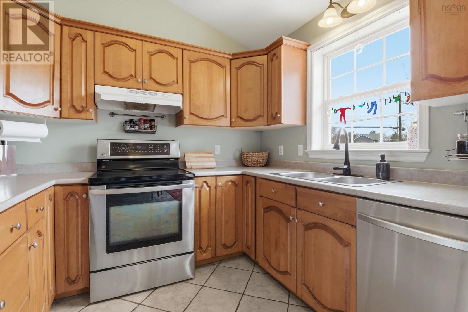 37 White Road, Enfield, Nova Scotia  B2T 1L4 - Photo 13 - 202607483