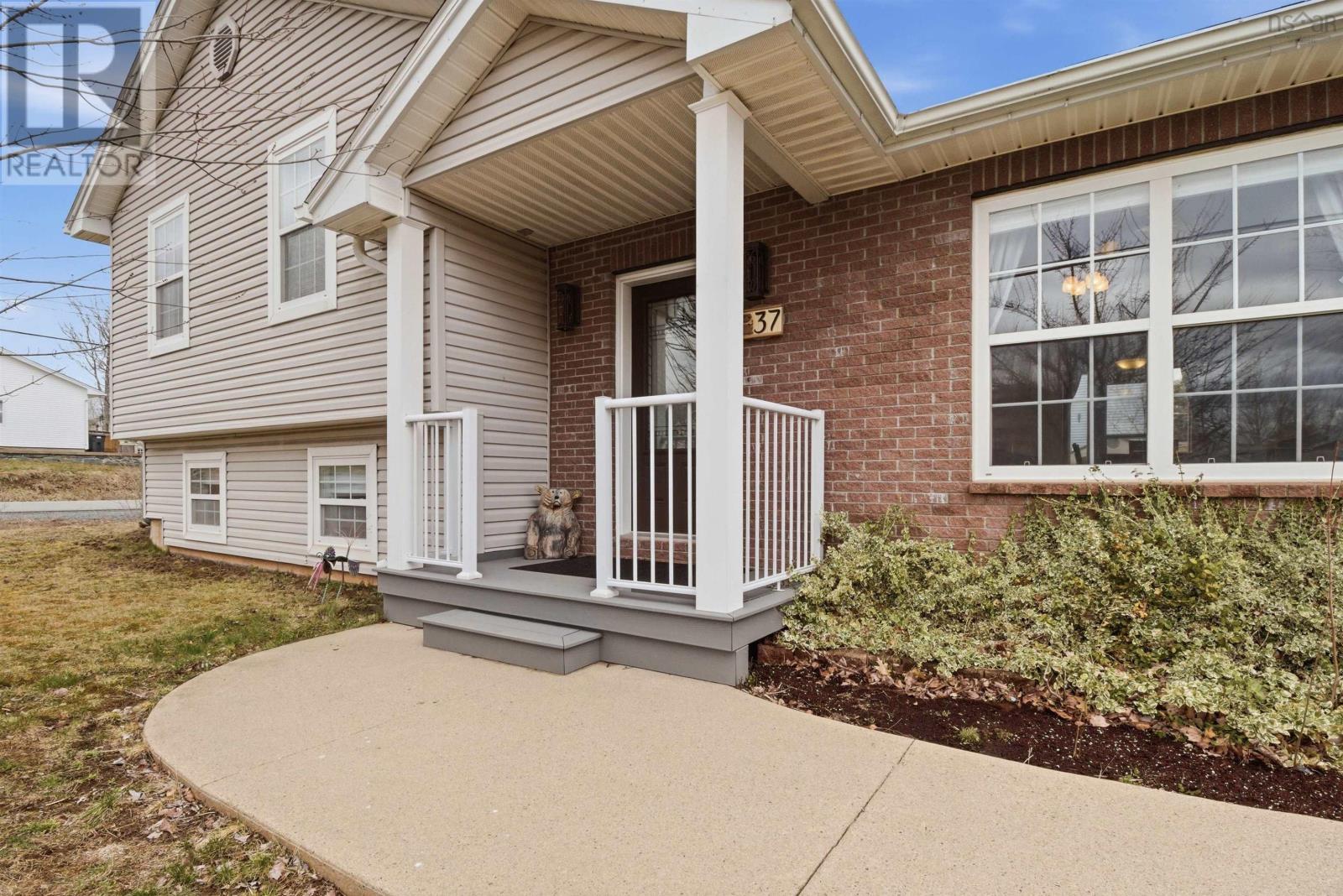 37 White Road, Enfield, Nova Scotia  B2T 1L4 - Photo 3 - 202607483