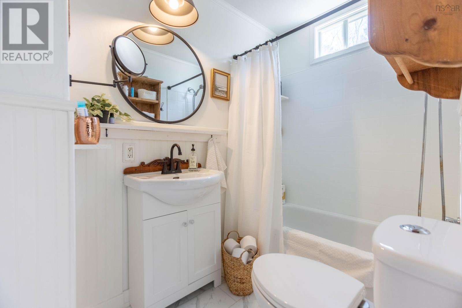 8237 Highway 209, Wards Brook, Nova Scotia  B0M 1S0 - Photo 13 - 202607485