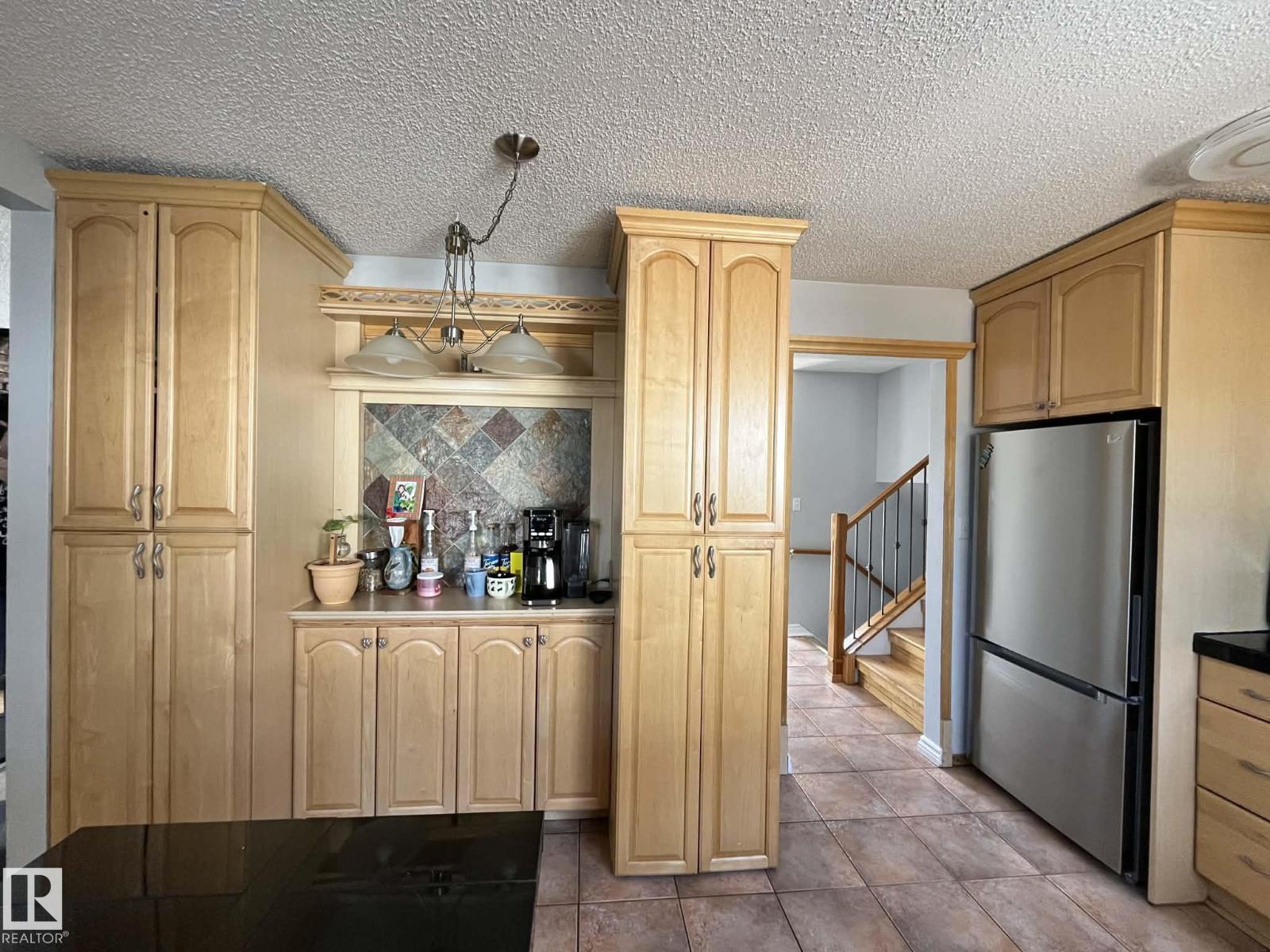 9702 95 Av, Morinville, Alberta  T8R 1H4 - Photo 9 - E4482350