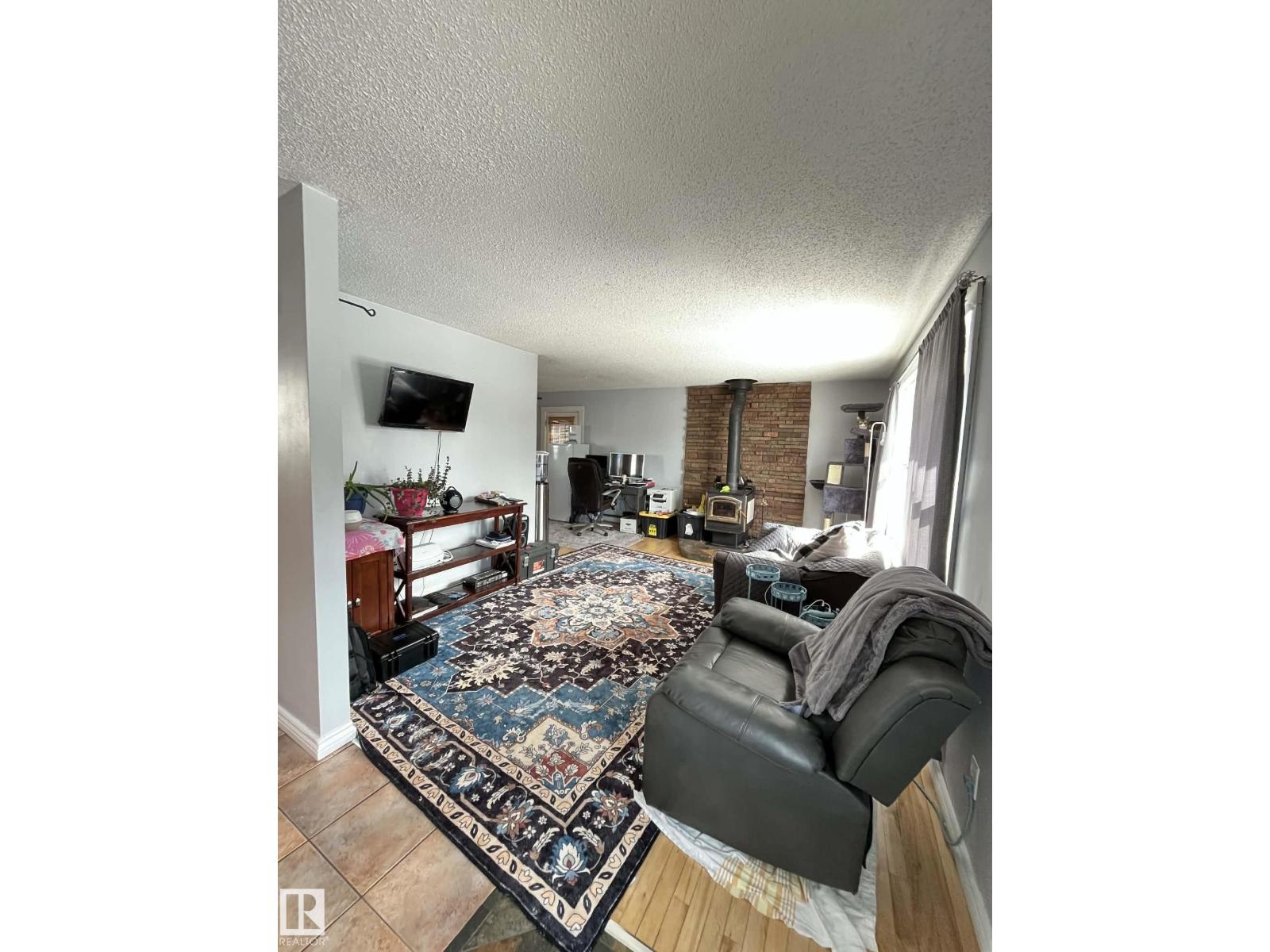 9702 95 Av, Morinville, Alberta  T8R 1H4 - Photo 16 - E4482350