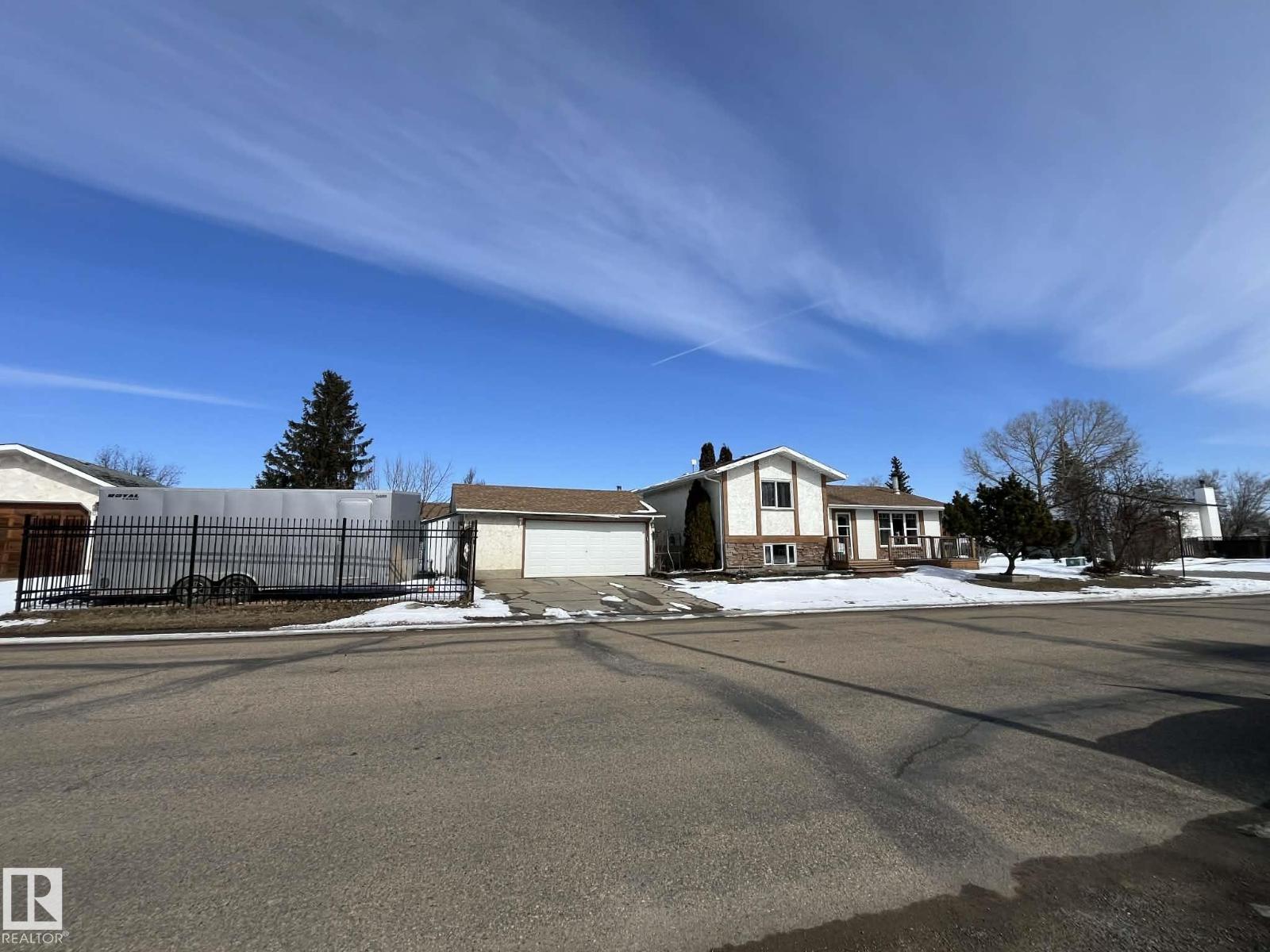 9702 95 Av, Morinville, Alberta  T8R 1H4 - Photo 44 - E4482350