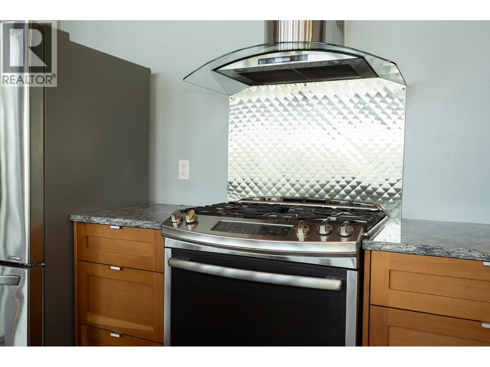 6290 Maple Road, Egmont, British Columbia  V0N 1N0 - Photo 9 - R3111714