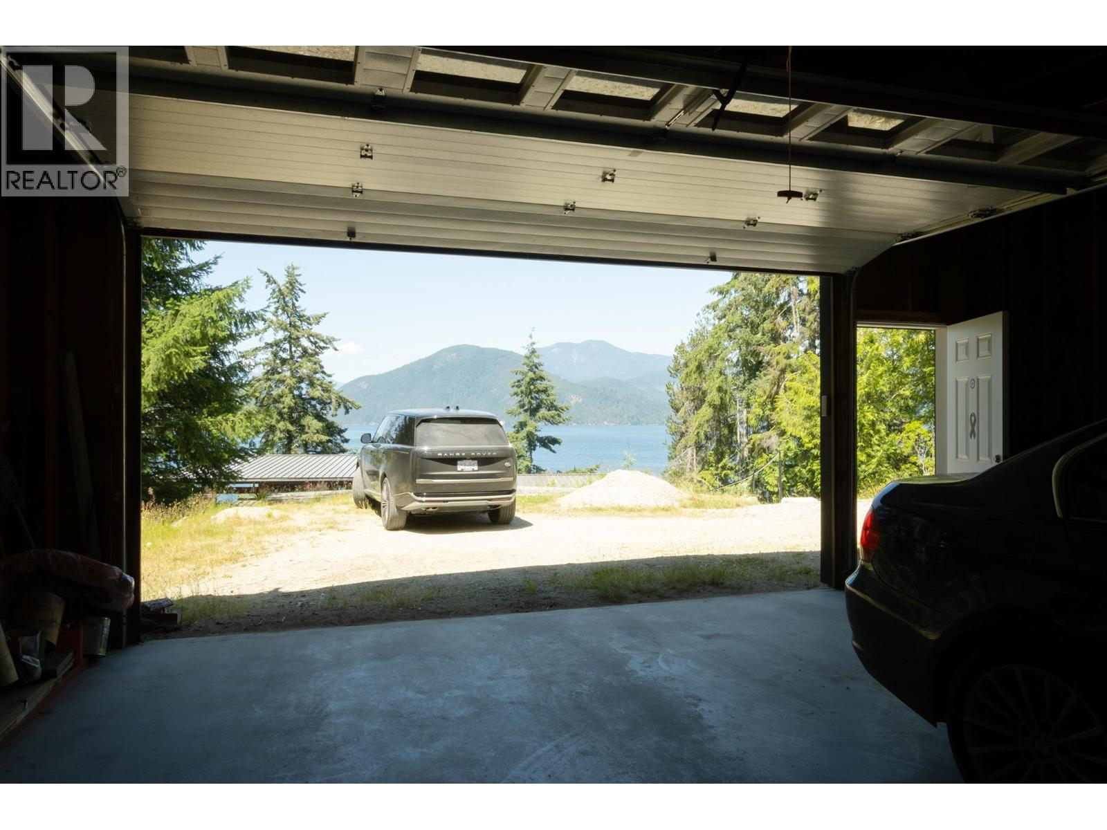 6290 Maple Road, Egmont, British Columbia  V0N 1N0 - Photo 32 - R3111714