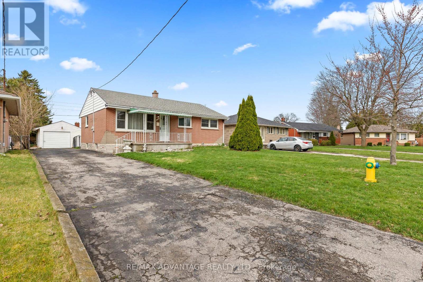 1920 Duluth Crescent, London East, Ontario  N5V 1H7 - Photo 2 - X13002406