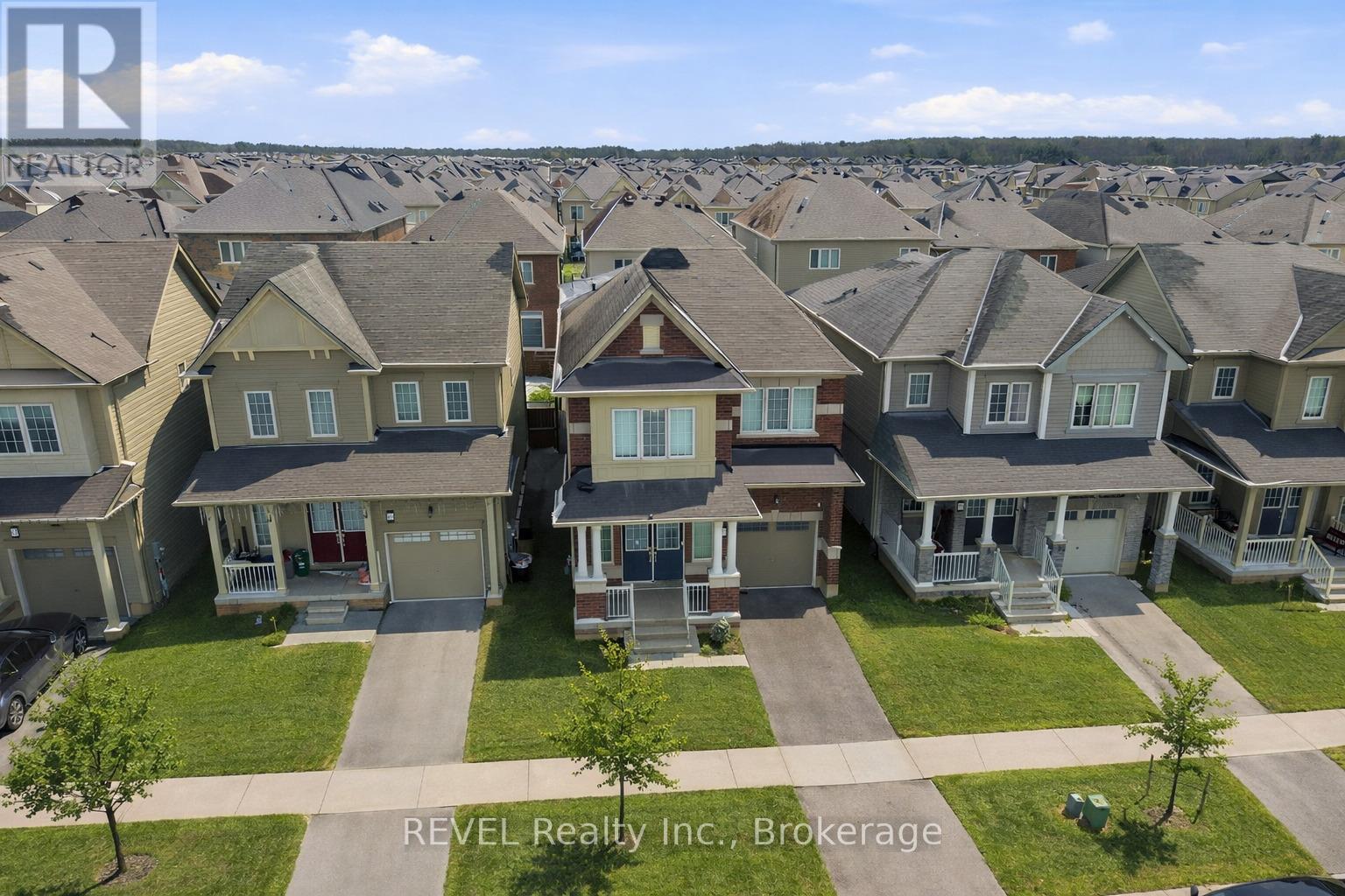 67 Esther Crescent, Thorold, Ontario  L3B 0G3 - Photo 2 - X12753160