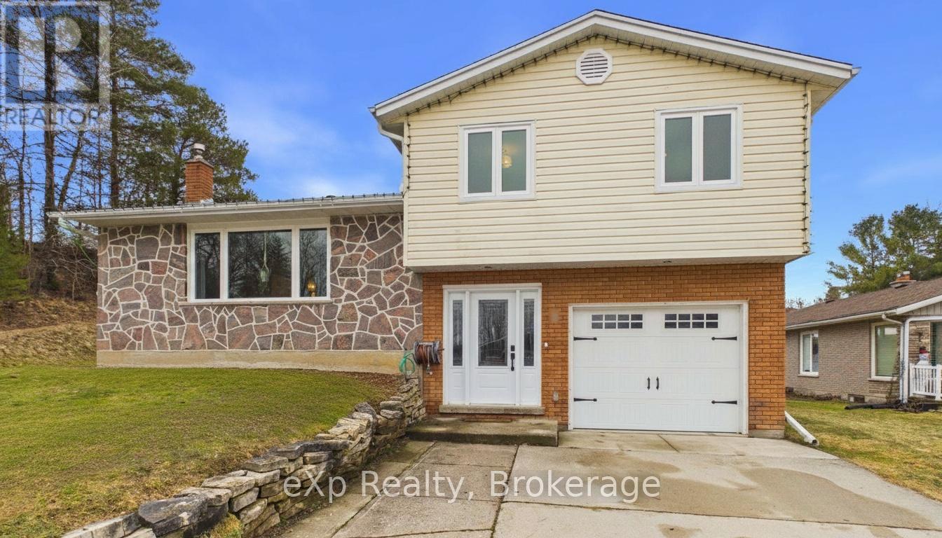 1 Centennial Drive, Brockton, Ontario  N0G 2V0 - Photo 4 - X12911280