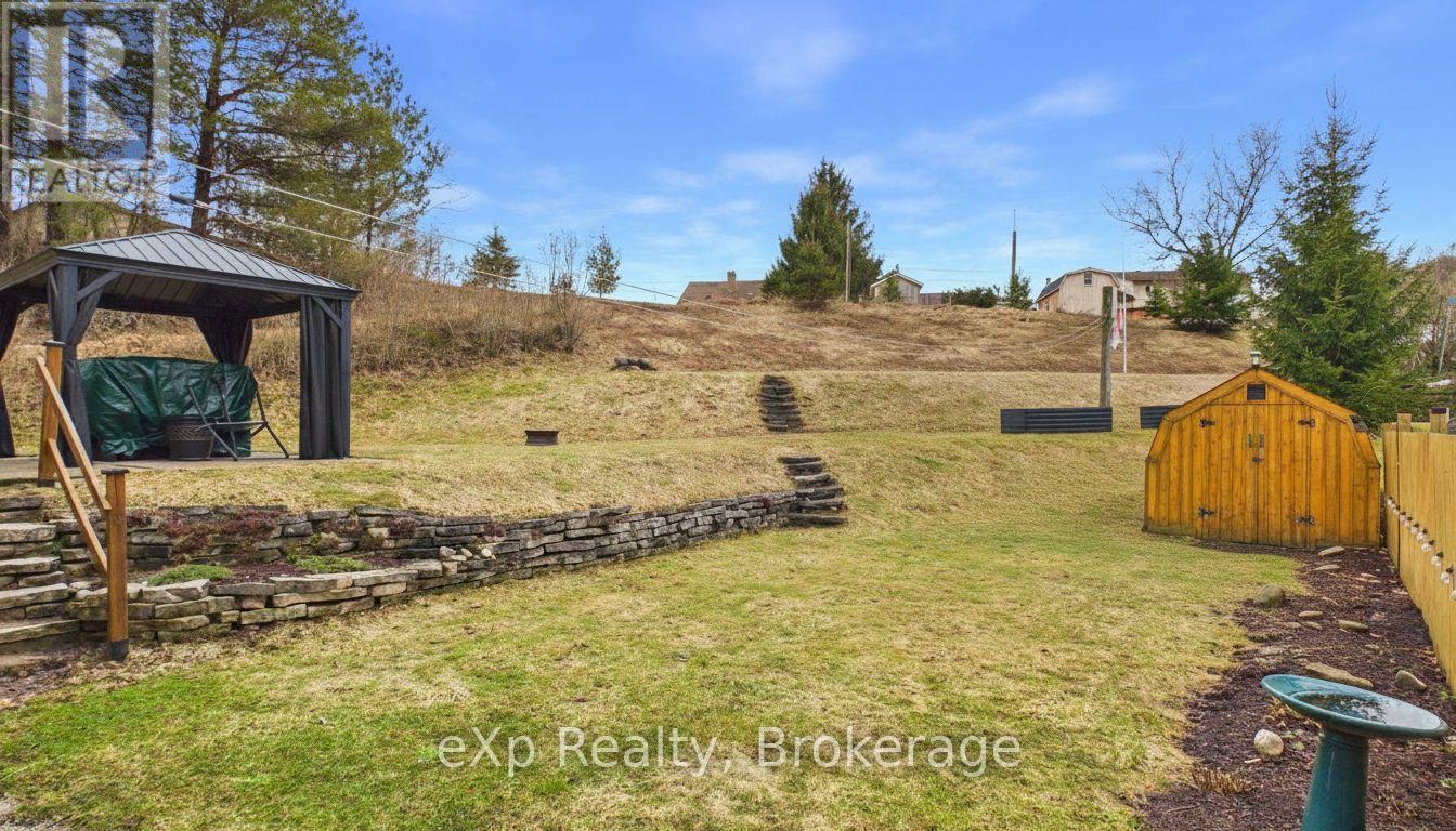 1 Centennial Drive, Brockton, Ontario  N0G 2V0 - Photo 30 - X12911280