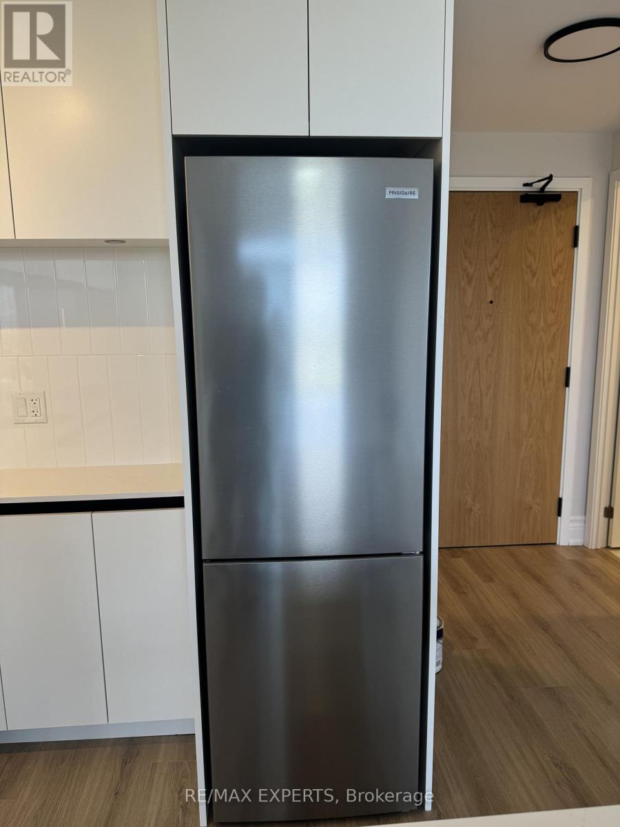 1209 - 7950 Bathurst Street, Vaughan, Ontario  L4J 0L4 - Photo 4 - N12999066