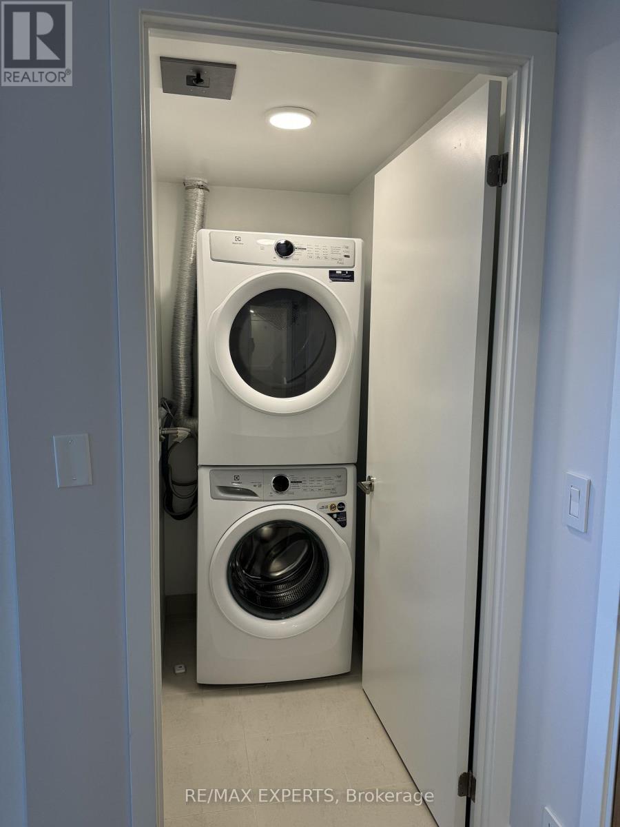 1209 - 7950 Bathurst Street, Vaughan, Ontario  L4J 0L4 - Photo 8 - N12999066