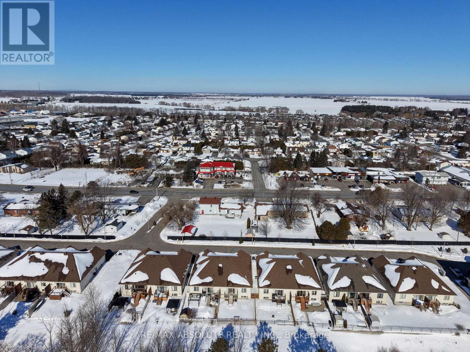 148 Equinox Drive, Russell, Ontario  K0A 1W1 - Photo 35 - X12838070