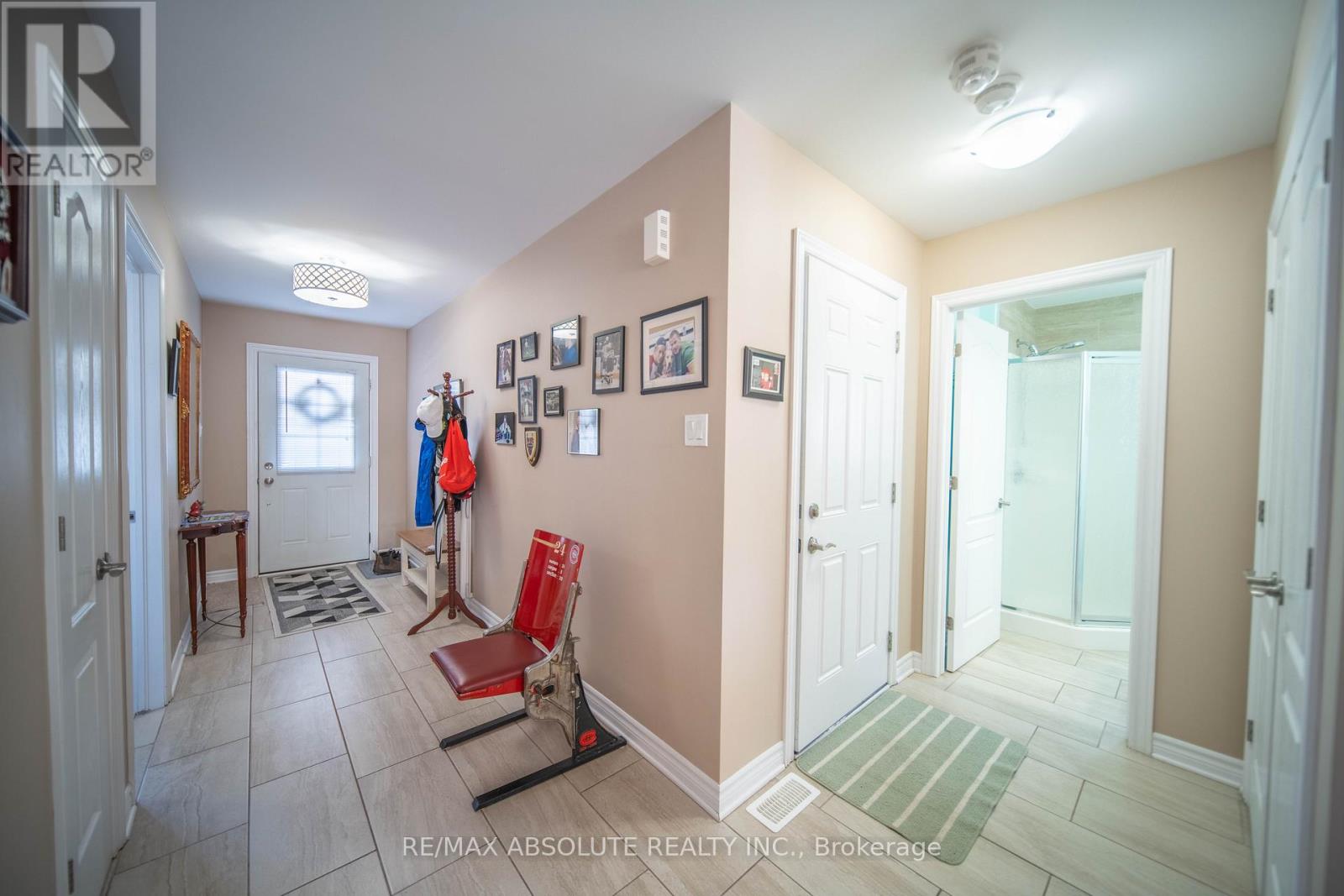 148 Equinox Drive, Russell, Ontario  K0A 1W1 - Photo 5 - X12838070