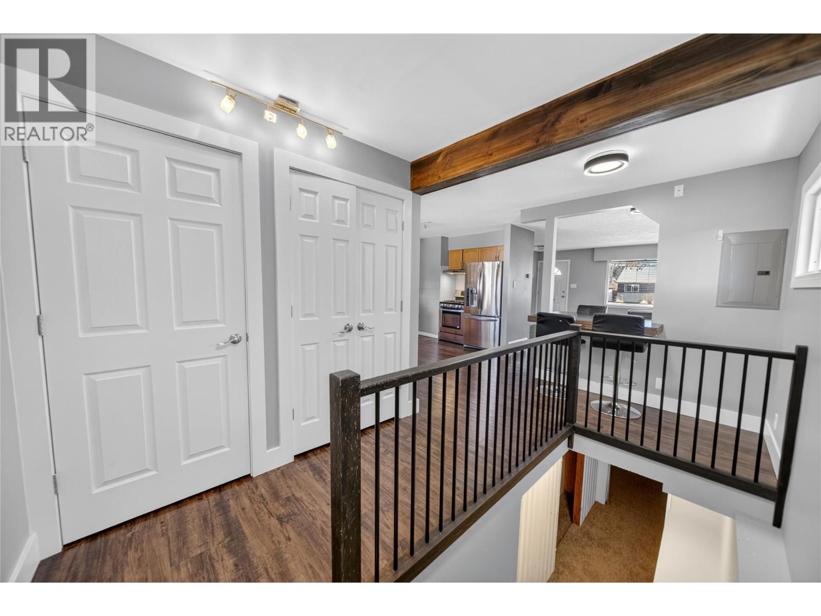 403 13th Avenue S, Cranbrook, British Columbia  V1C 2W3 - Photo 16 - 10383183