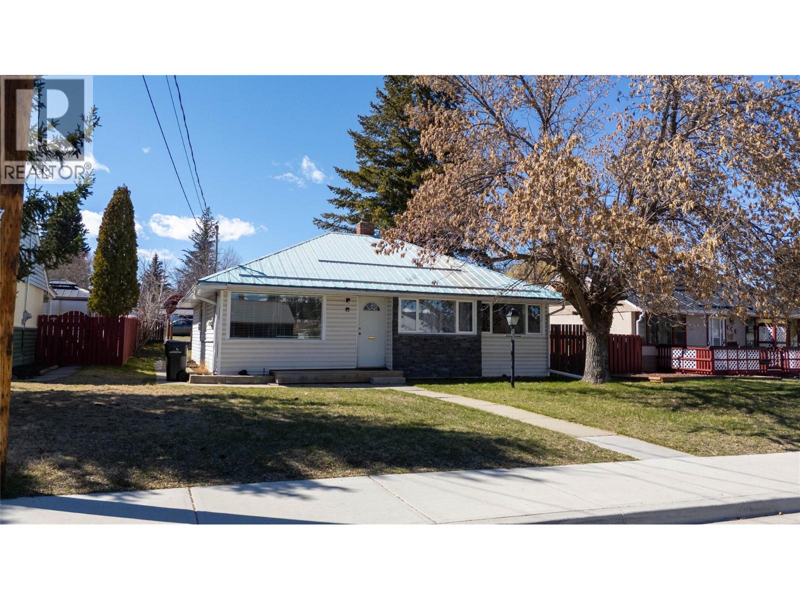 403 13th Avenue S, Cranbrook, British Columbia  V1C 2W3 - Photo 21 - 10383183