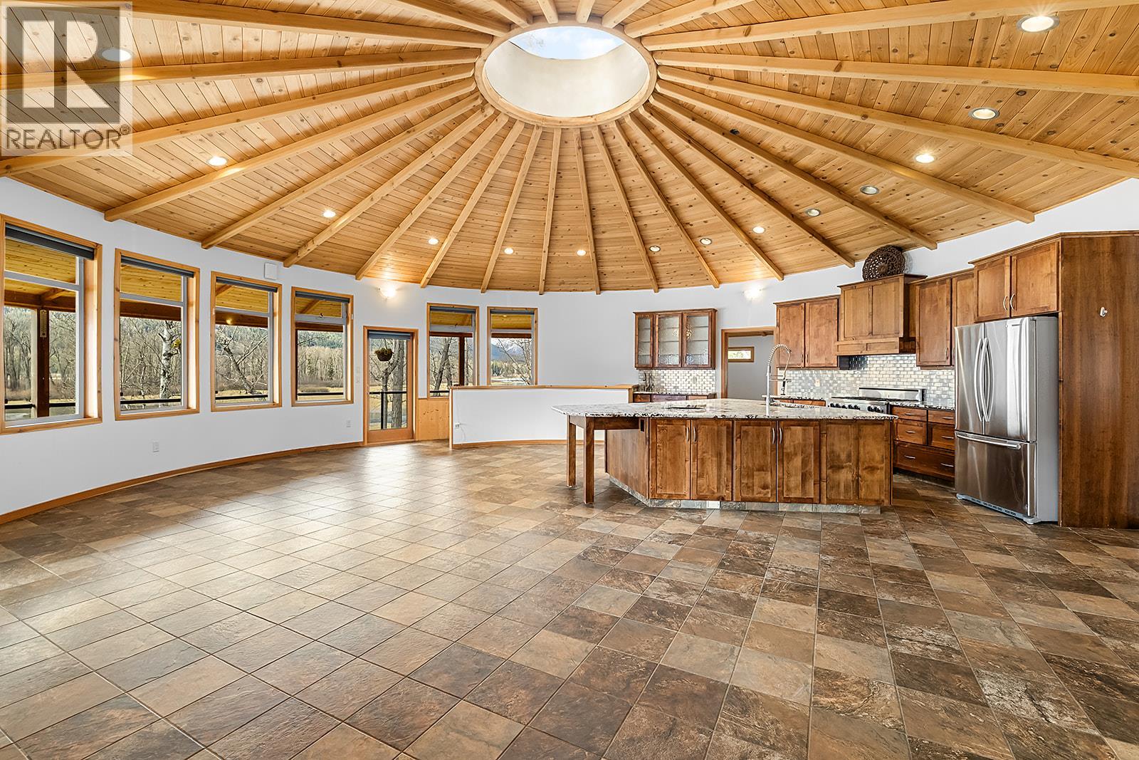 3584 St. Mary Lake Road, Kimberley, British Columbia  V1A 3K5 - Photo 7 - 10382884