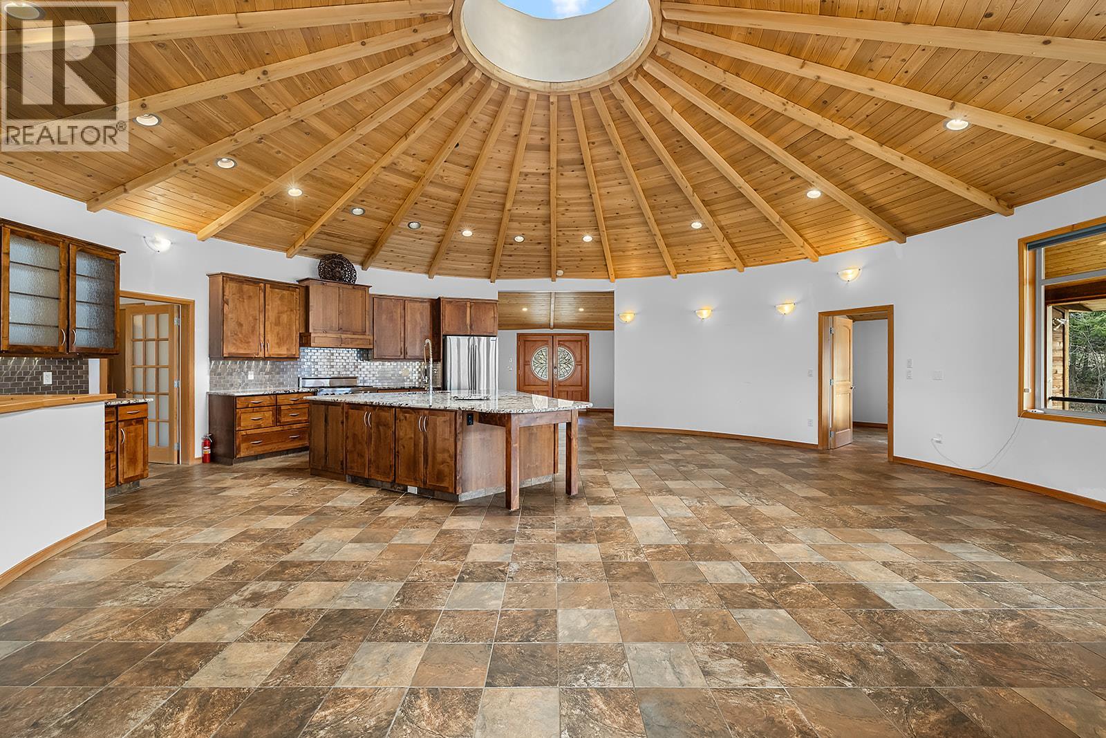 3584 St. Mary Lake Road, Kimberley, British Columbia  V1A 3K5 - Photo 8 - 10382884