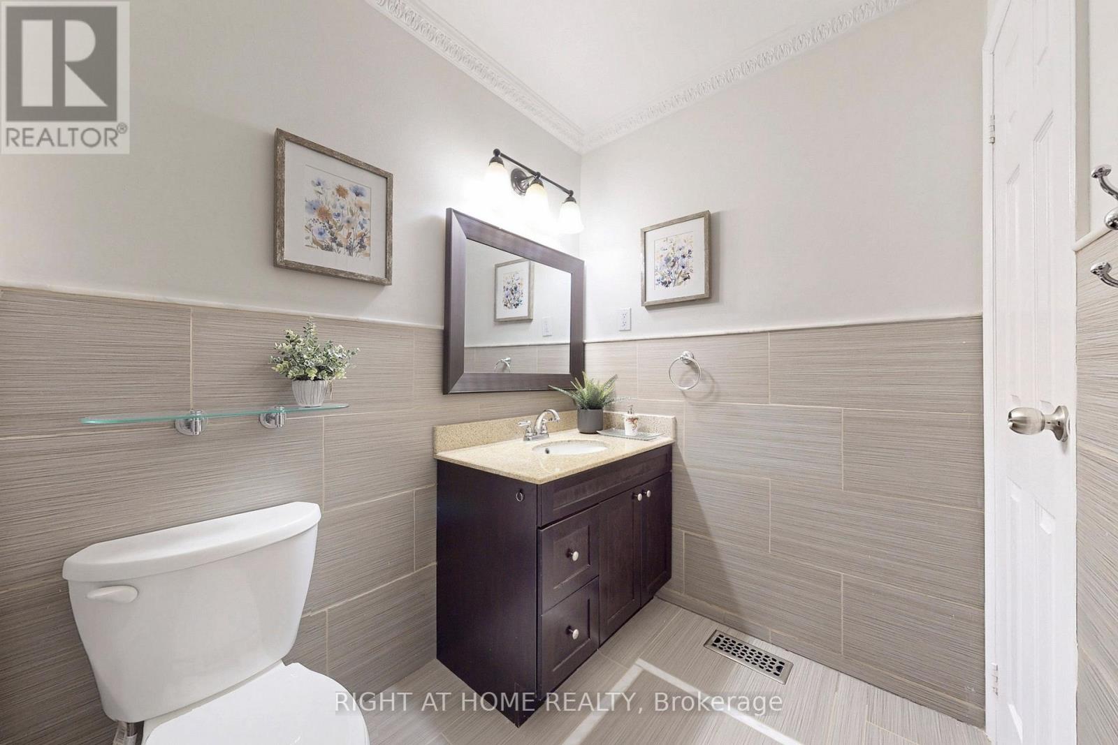 4151 Quaker Hill Drive, Mississauga, Ontario  L5C 3M2 - Photo 28 - W13000058