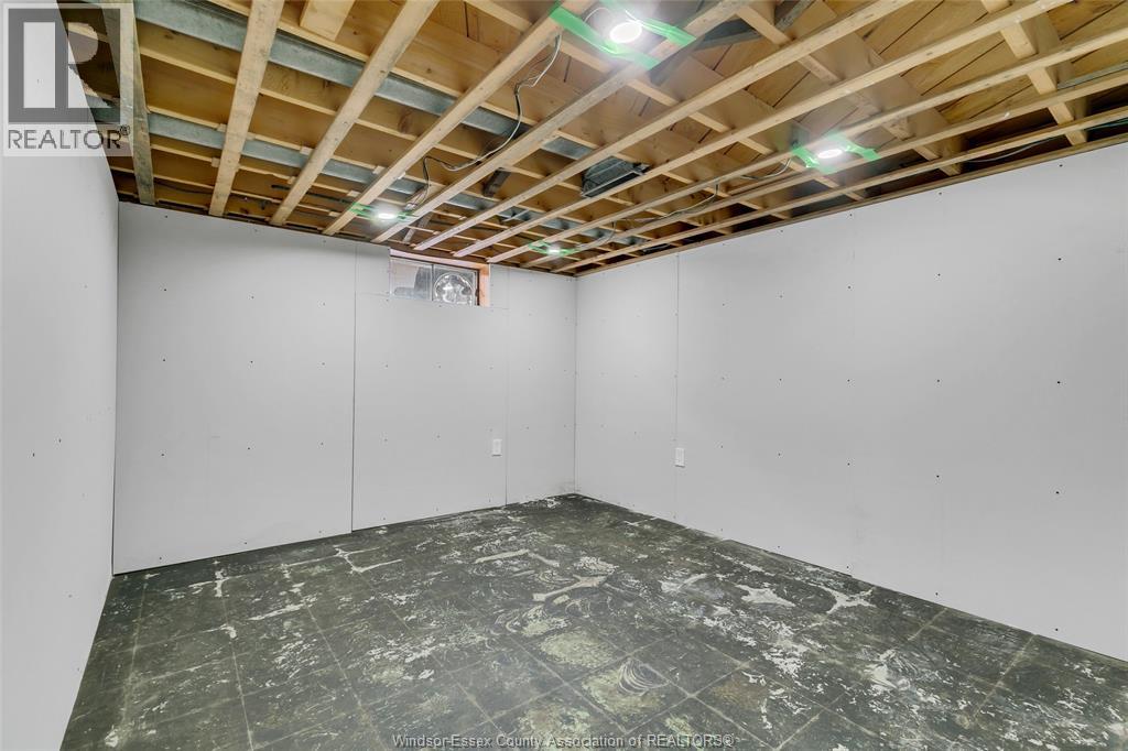 3425 Rankin, Windsor, Ontario  N9E 3C4 - Photo 22 - 26004820