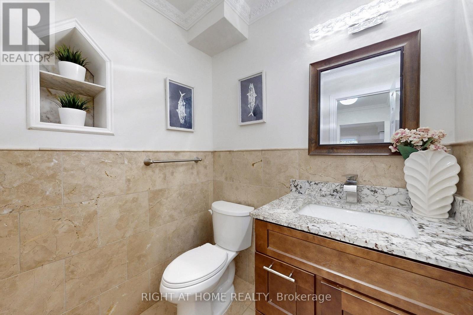 4151 Quaker Hill Drive, Mississauga, Ontario  L5C 3M2 - Photo 16 - W13000058