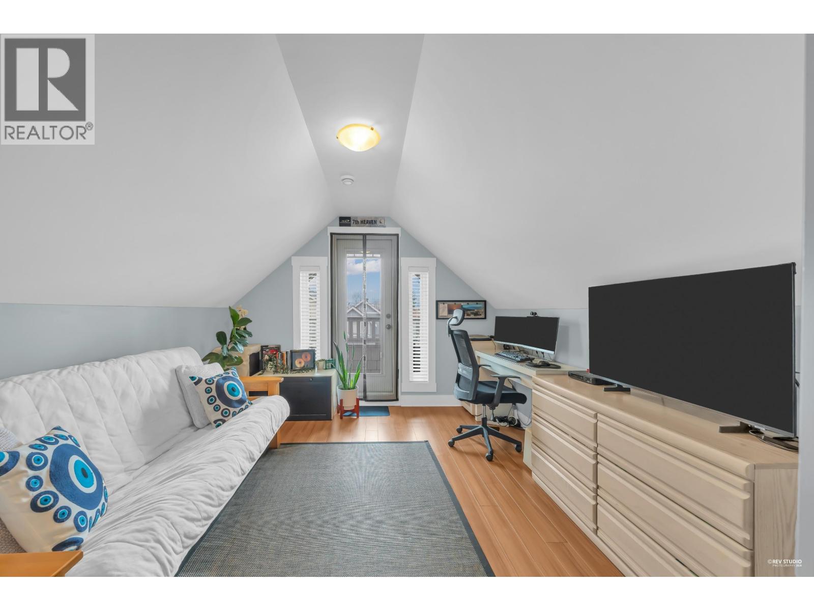 723 E 12th Avenue, Vancouver, British Columbia V5T 2J1 - Photo 23 - R3111730