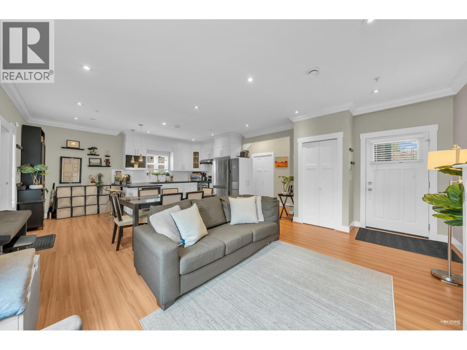 723 E 12th Avenue, Vancouver, British Columbia V5T 2J1 - Photo 4 - R3111730