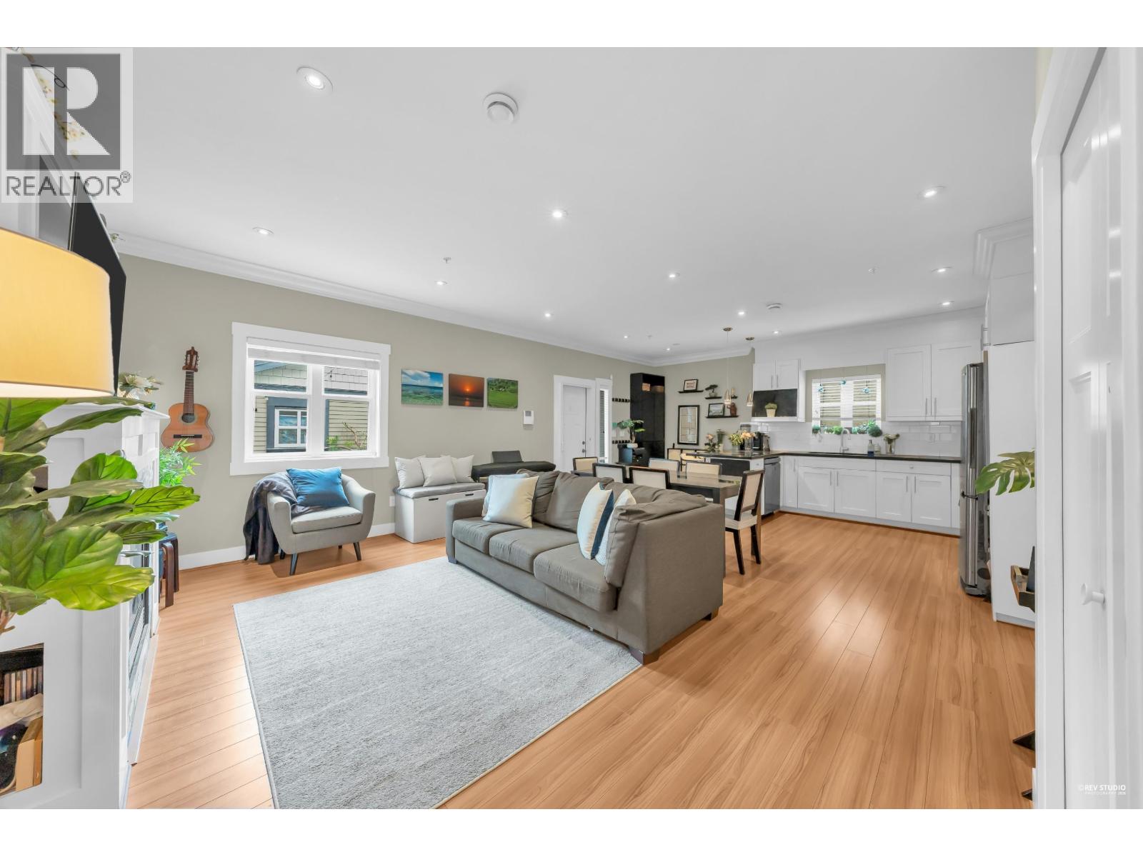 723 E 12th Avenue, Vancouver, British Columbia V5T 2J1 - Photo 5 - R3111730