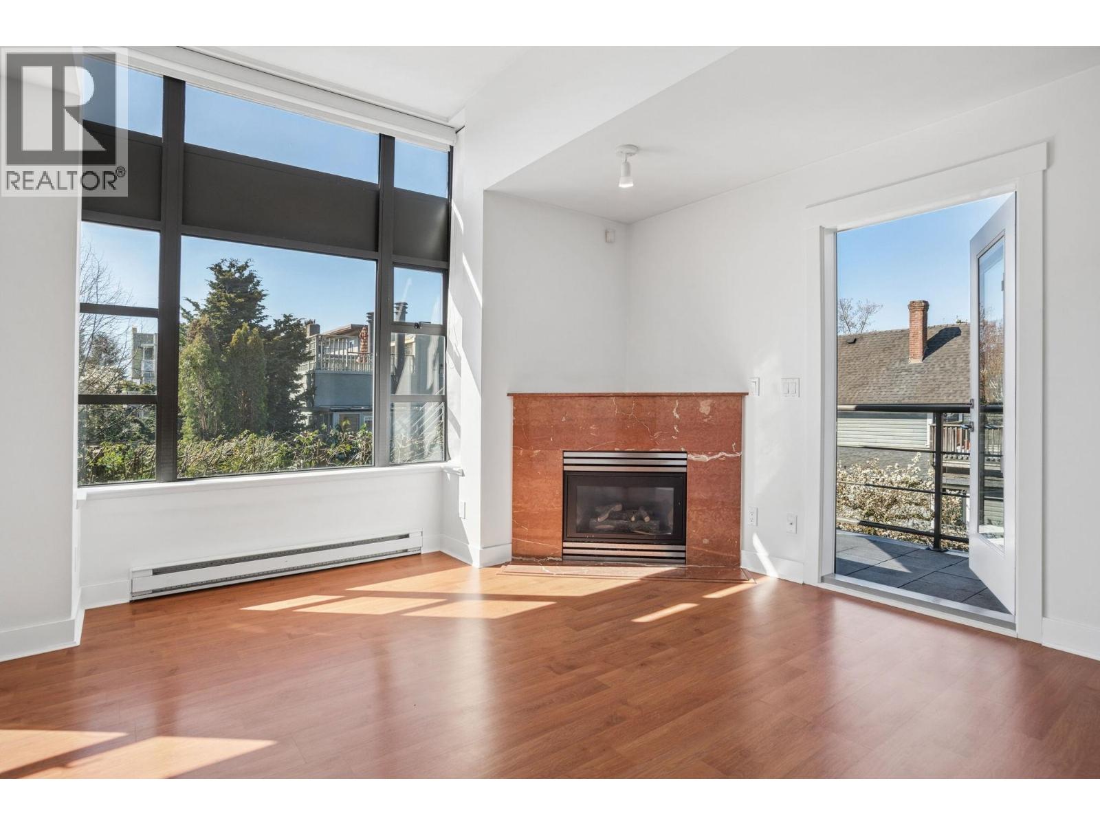 305 2119 Yew Street, Vancouver, British Columbia V6K 3G6 - Photo 4 - R3111731