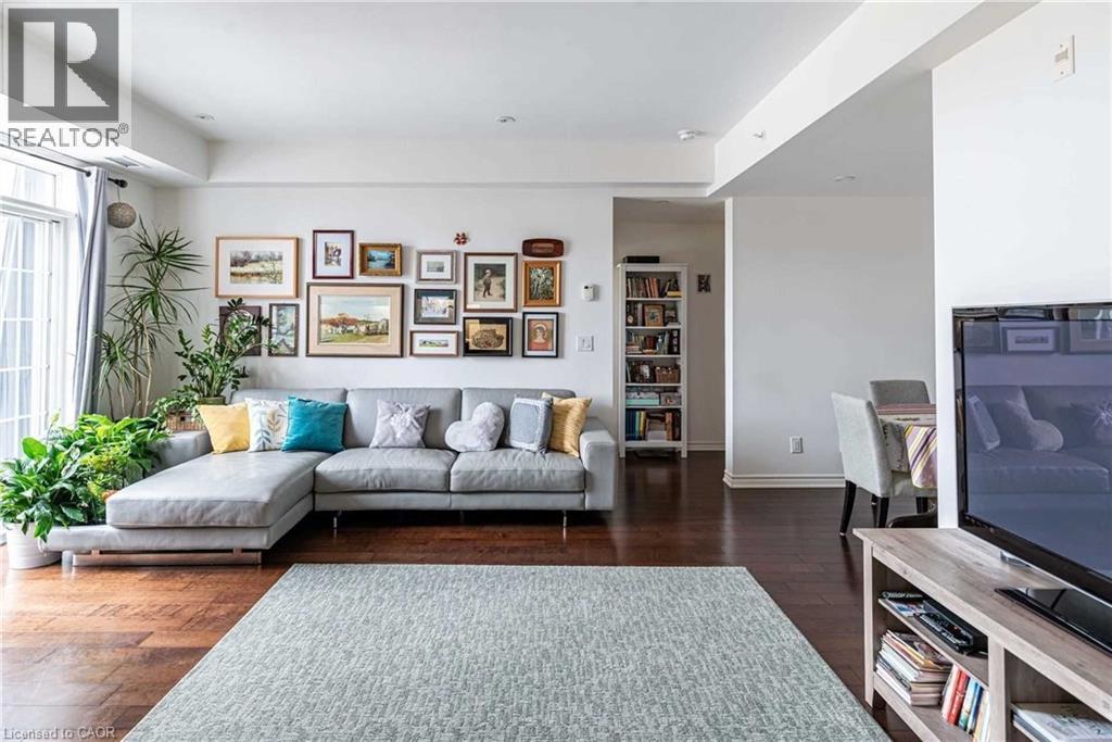 2300 Upper Middle Road W Unit# 301, Oakville, Ontario  L6M 0T4 - Photo 3 - 40821091