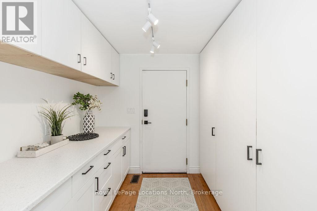 795853 Grey 19 Road, Collingwood, Ontario L9Y 3Y9 - Photo 23 - S13002436