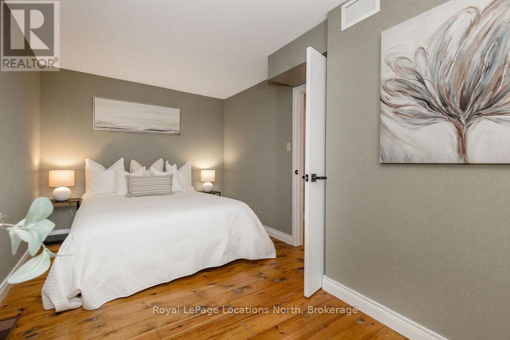 795853 Grey 19 Road, Collingwood, Ontario L9Y 3Y9 - Photo 33 - S13002436