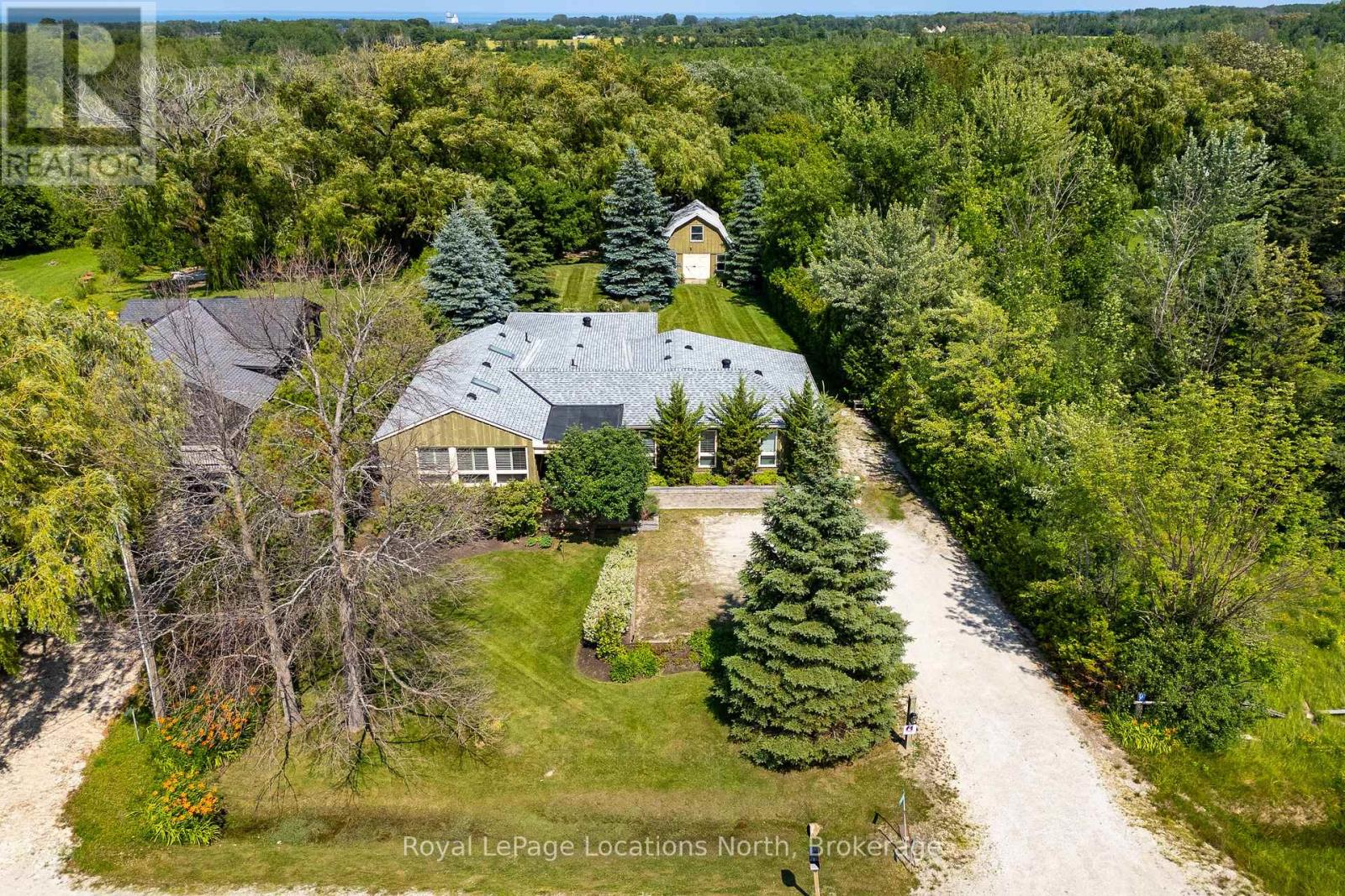 795853 Grey 19 Road, Collingwood, Ontario L9Y 3Y9 - Photo 6 - S13002436