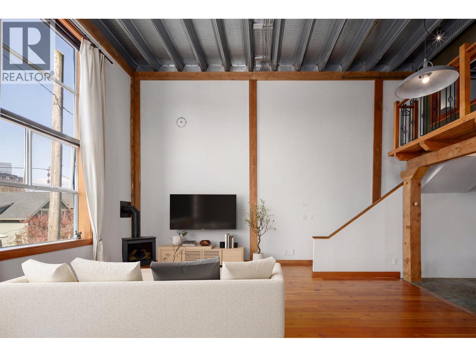 211 1220 E Pender Street, Vancouver, British Columbia  V6A 1W8 - Photo 11 - R3111485