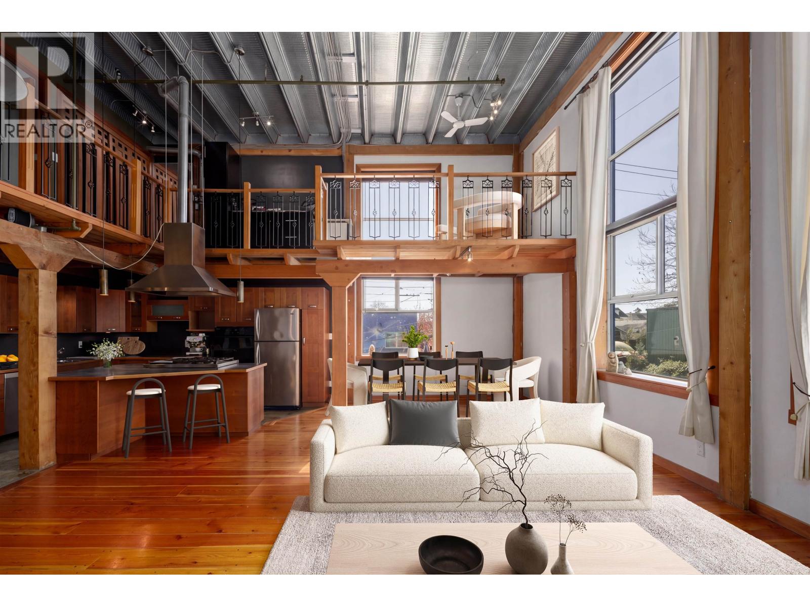 211 1220 E Pender Street, Vancouver, British Columbia  V6A 1W8 - Photo 2 - R3111485