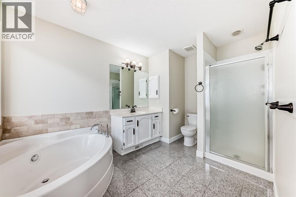 311 Rocky Ridge Cove NW, Calgary, Alberta T3G 4K1 - Photo 26 - A2300845